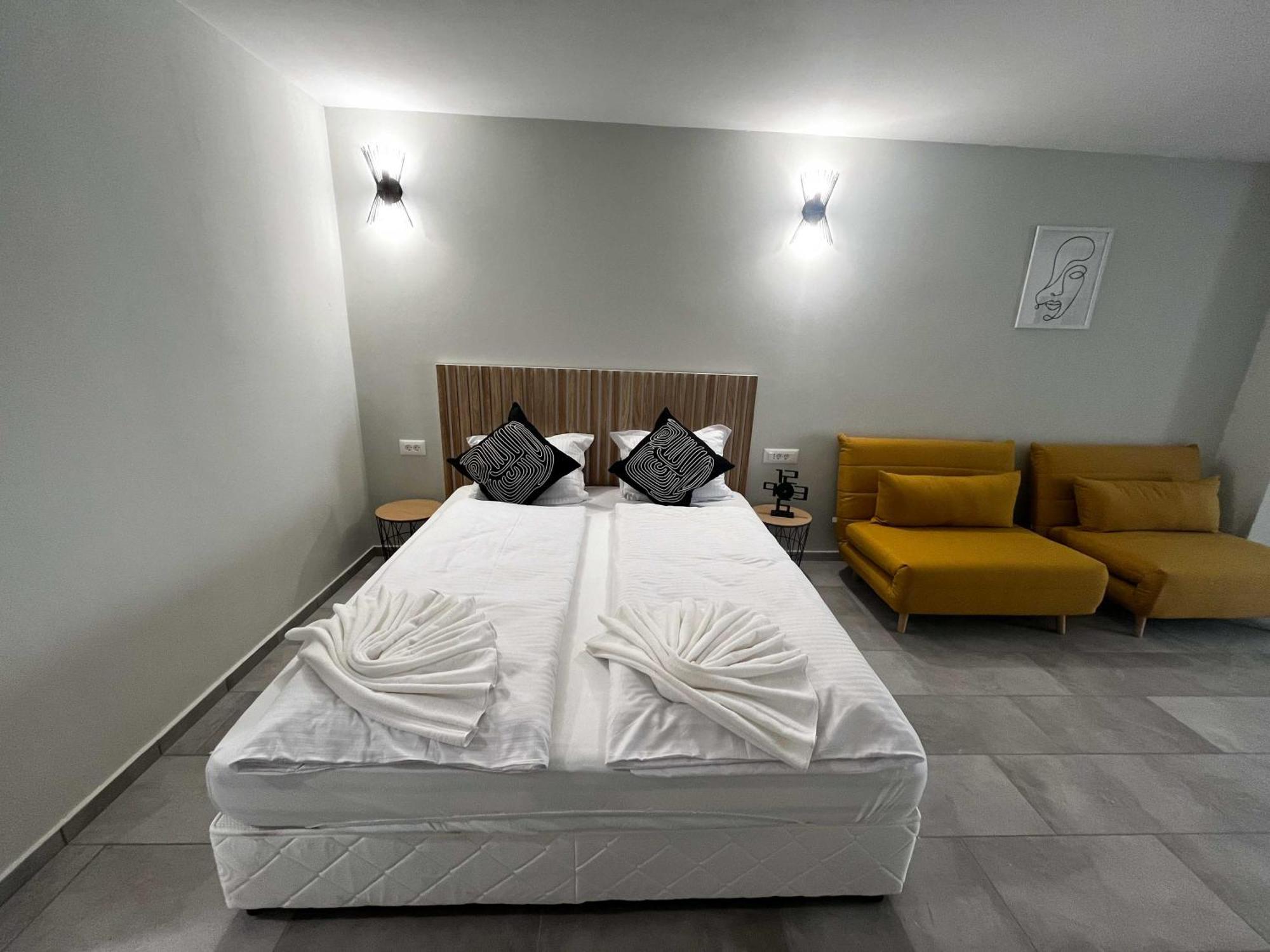 Teracite Aparthotel Varna Exterior photo